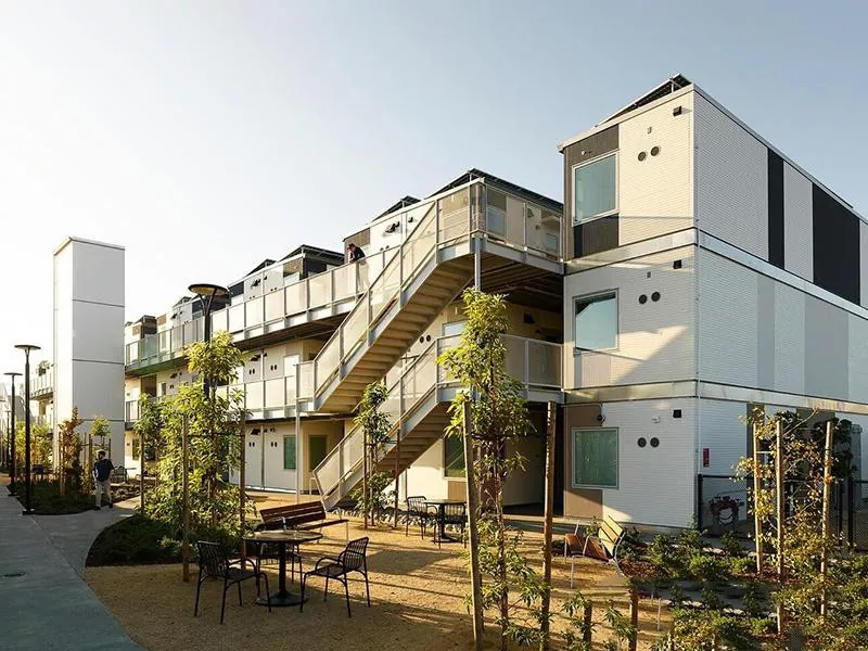 Kungani ukhetha iziqukathi zamakhaya ngephrojekthi yakho elandelayo?